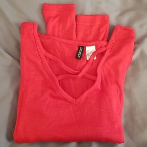 Strappy v-neck lightweight top